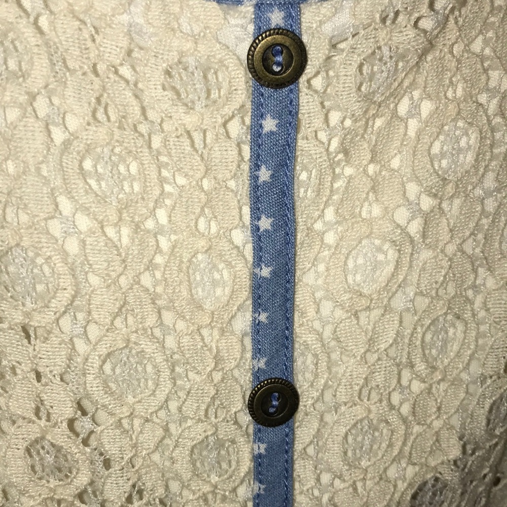 Lace tank - Picture 2 of 2